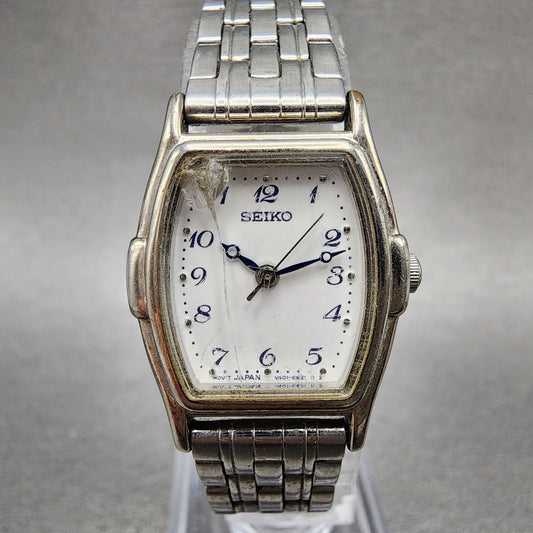 Seiko Watch Women 21mm White Dial Silver Tone Rectangle V4016250 New Battery0