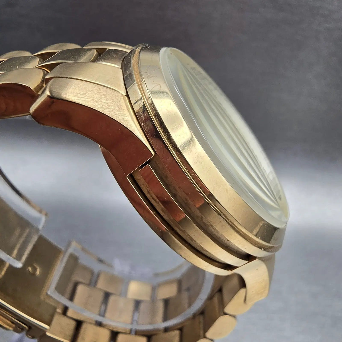 Michael Kors Runway Watch Women 37mm Gold Dial Gold Tone Chrono MK5055 New Batt33