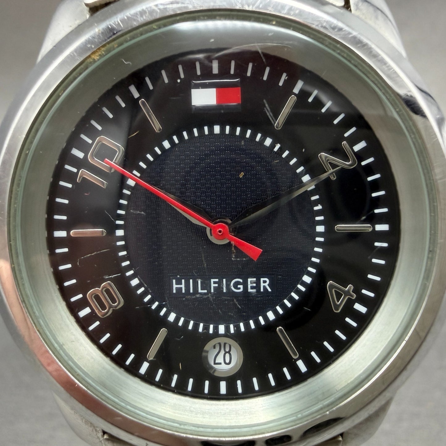 Tommoy Hilfiger Watch Women 38mm Blue Dial Silver Tone Round F90219 New Battery1