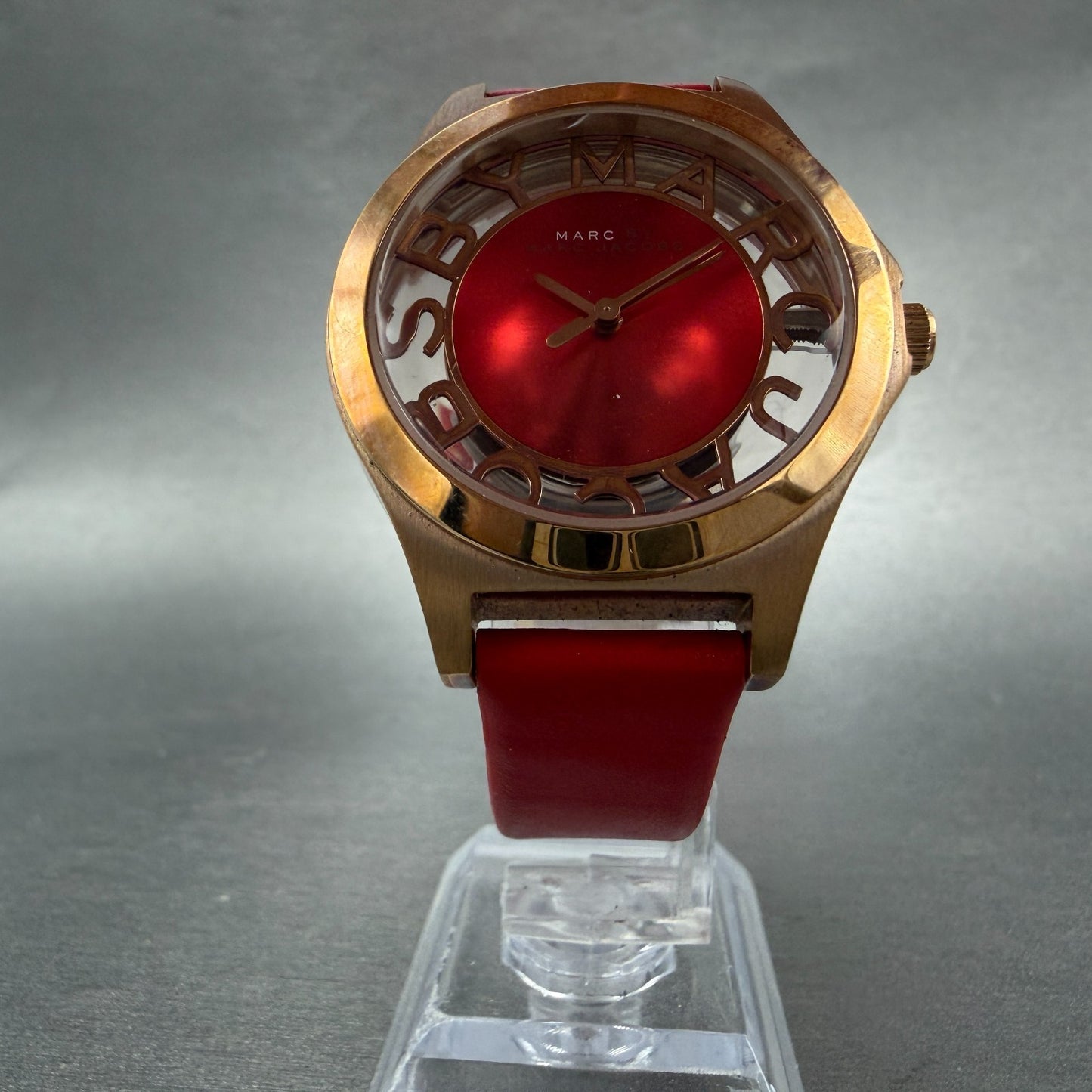 Marc Jacobs Henry Skeleton watch Women 35mm Red Dial Rose Gold Tone New Battery5