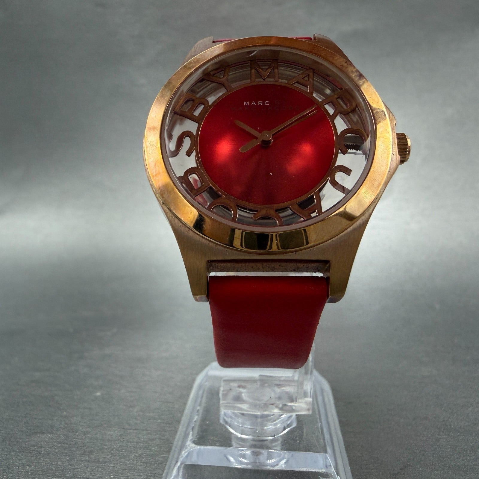 Marc Jacobs Henry Skeleton watch Women 35mm Red Dial Rose Gold Tone New Battery5