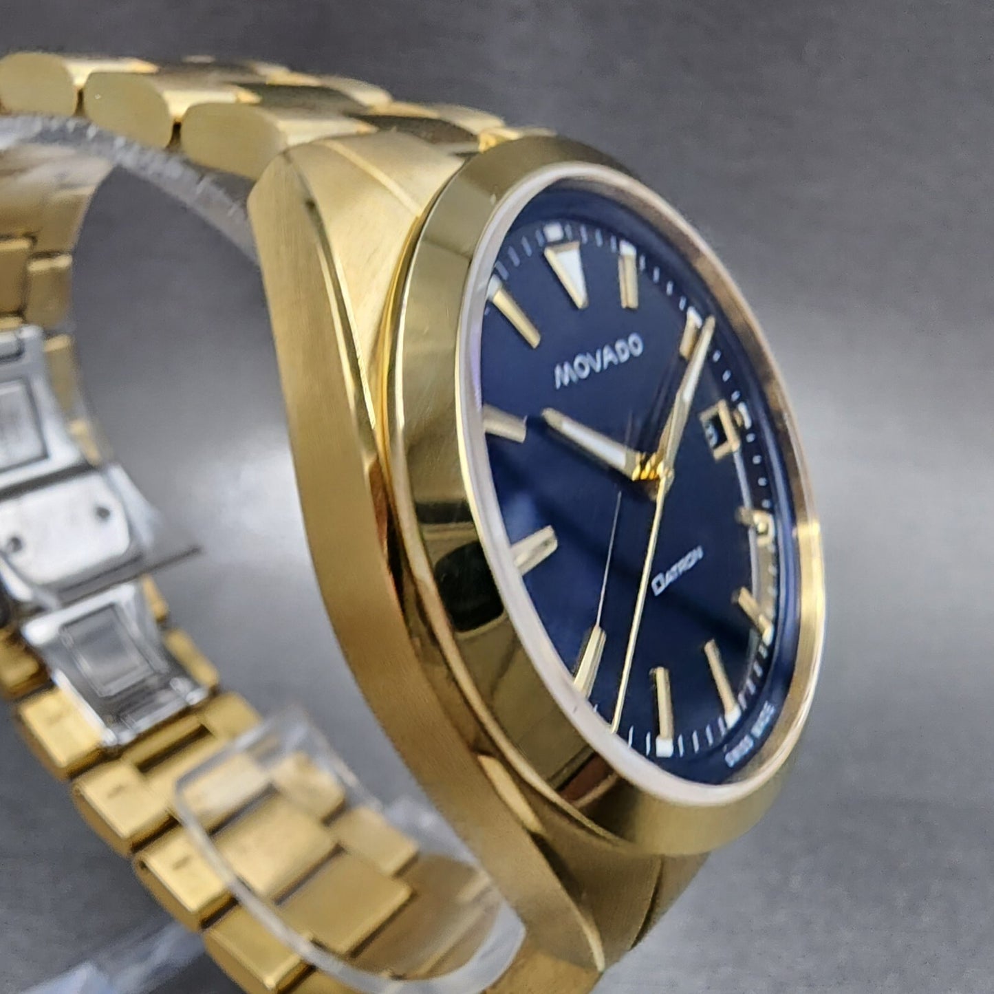 Movado Heritage Datron Watch Men 39mm Blue Dial Gold Tone Date Round 36501433