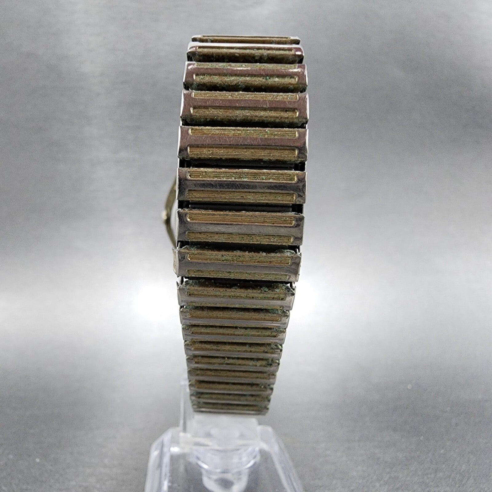 Seiko SQ 4004 Watch Men 37mm Silver Dial Gold Tone Dadyate 09037009 PARTS8
