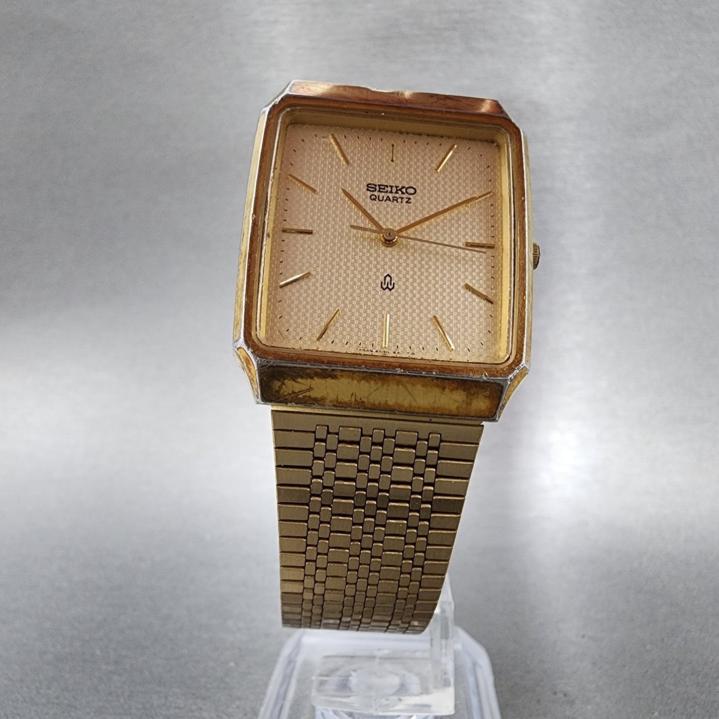 Seiko Tank Watch Men 29mm Champagne Dial Gold Tone 60305340 New Battery5
