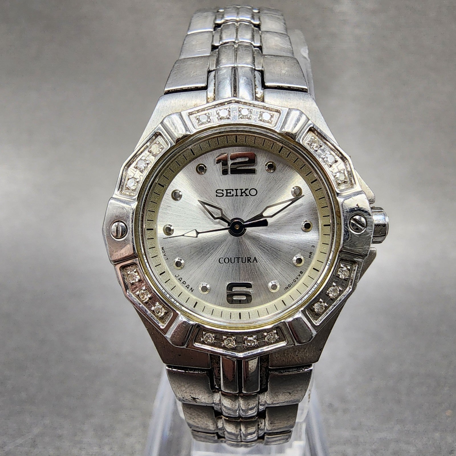 Seiko Coutura Watch Women 23mm Silver Dial Silver Tone 1n010le0 New Battery0