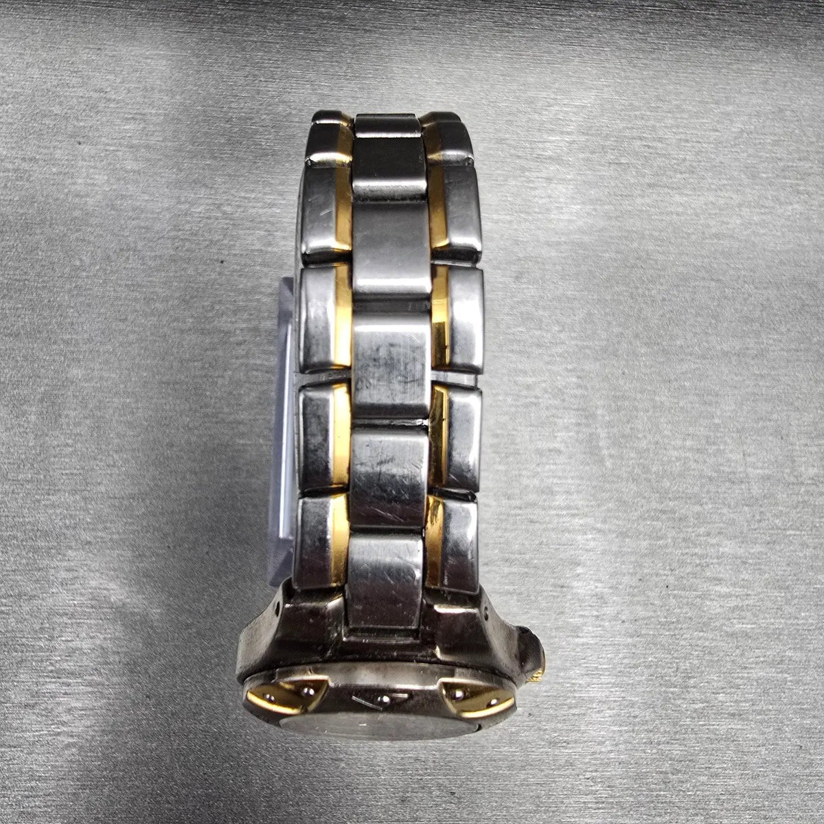 Casio Dive Watch Women 27mm White Dial Two Tone Date Round LTD-1034 New Battery4