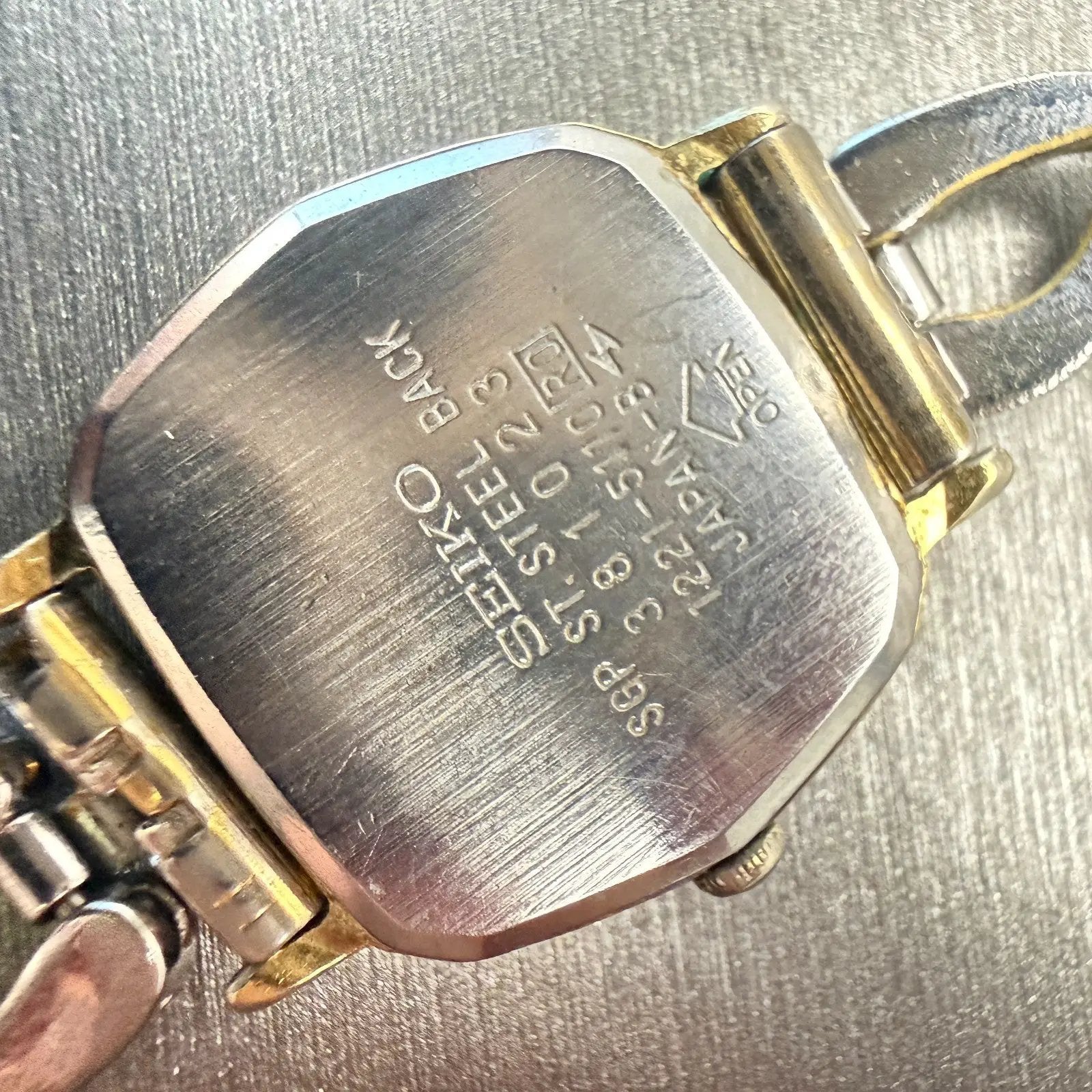 48534713