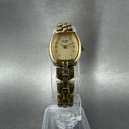 Citizen Watch Women 17mm Champagne Dial Gold Tone Oval 3220S41207 New battery5