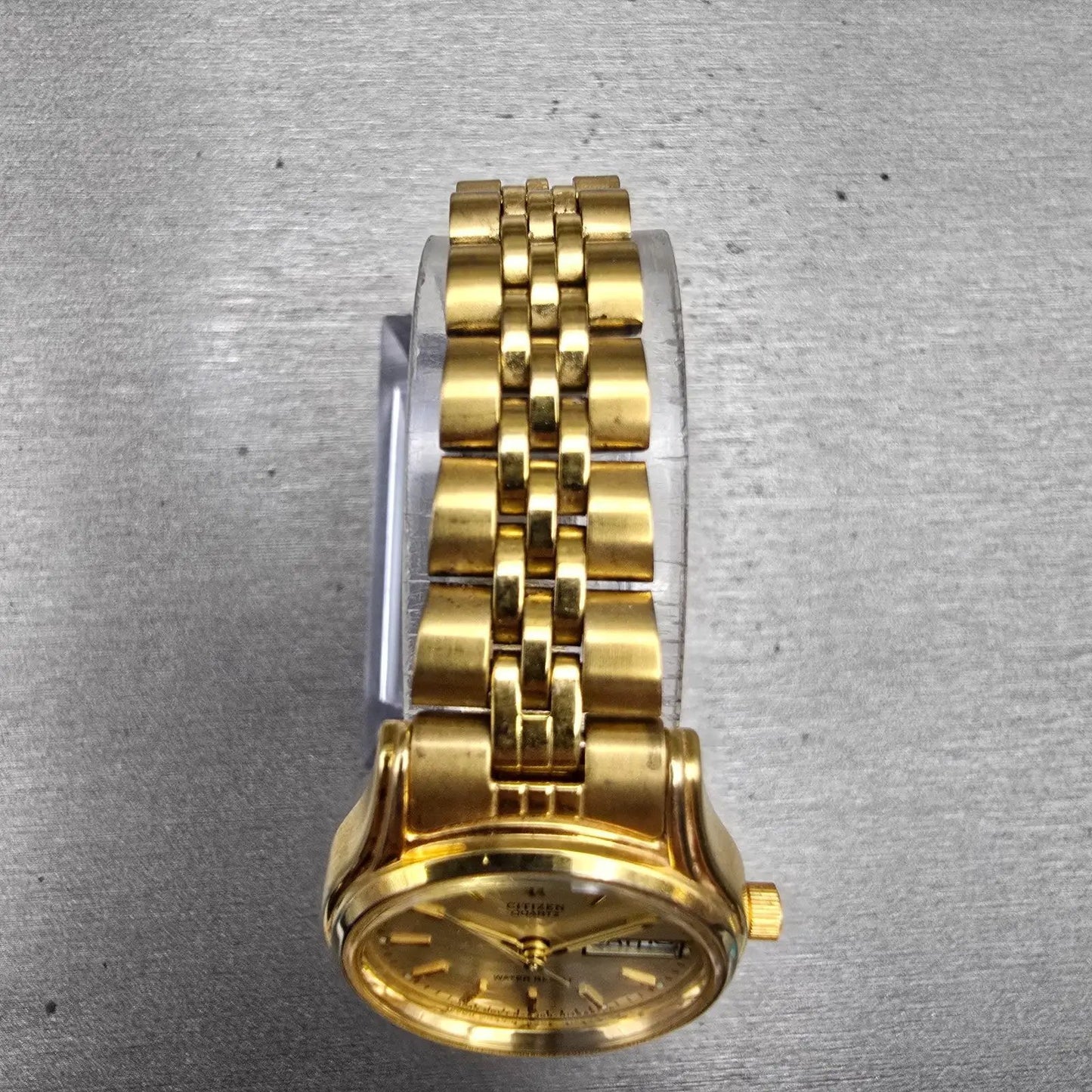 Citizen Watch Women 23mm Champagne Dial Gold Tone Daydate 6000-S38231 New Batt4