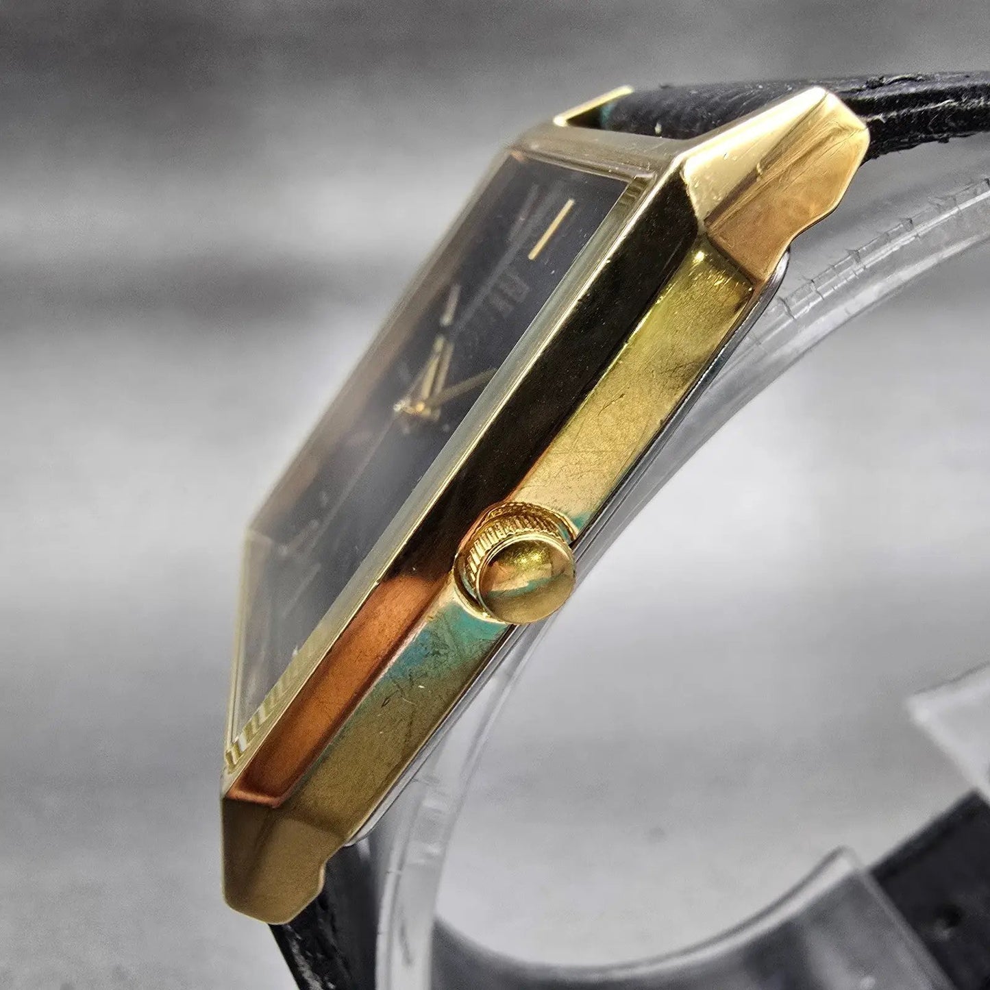 Citizen CQ Watch Men 25mm Black Dial Gold Tone Rectangle 5130-K02627 New Battery2