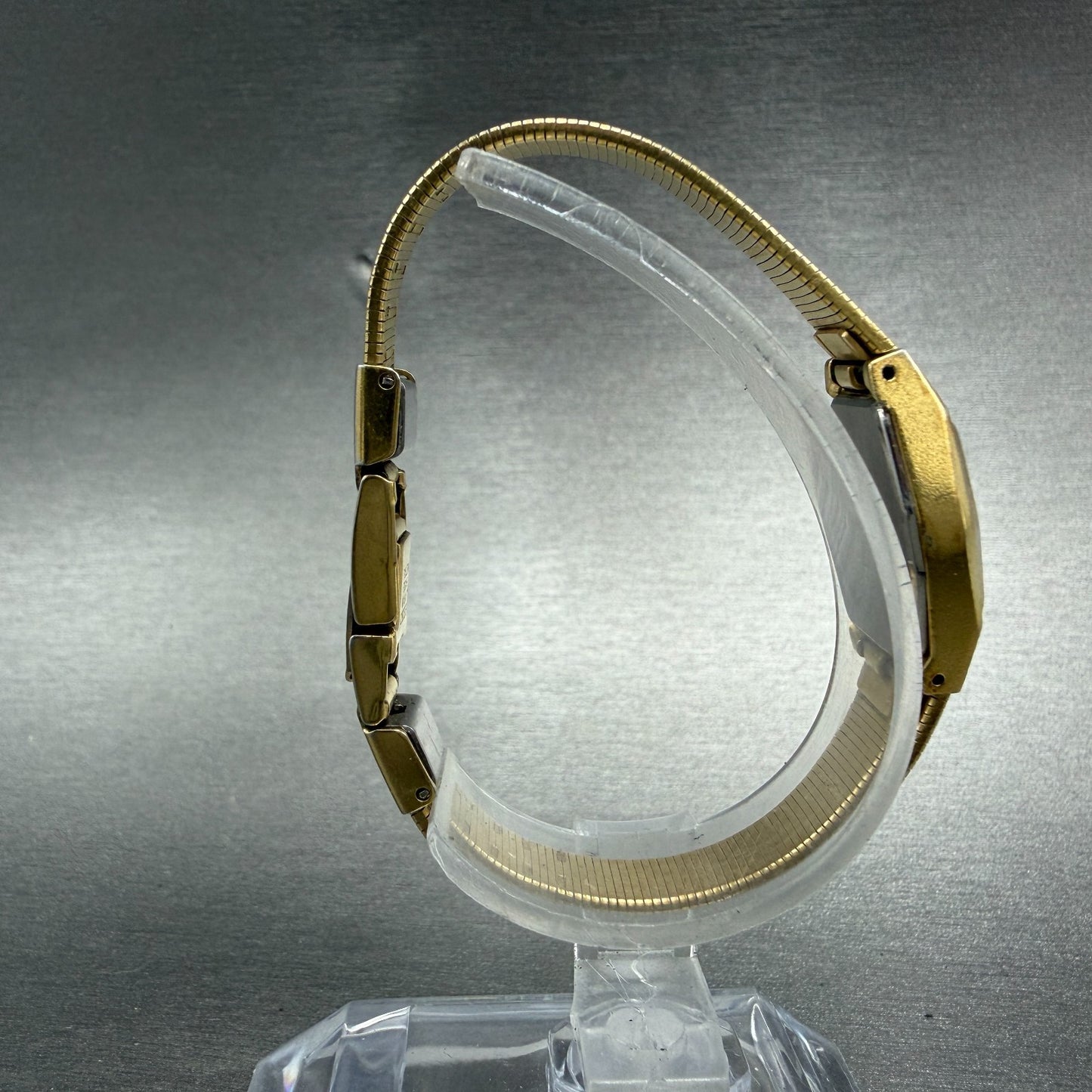 Seiko Watch Women 17mm Silver Dial Gold Tone Hexagon 2C20-5790 New Battery Jh78