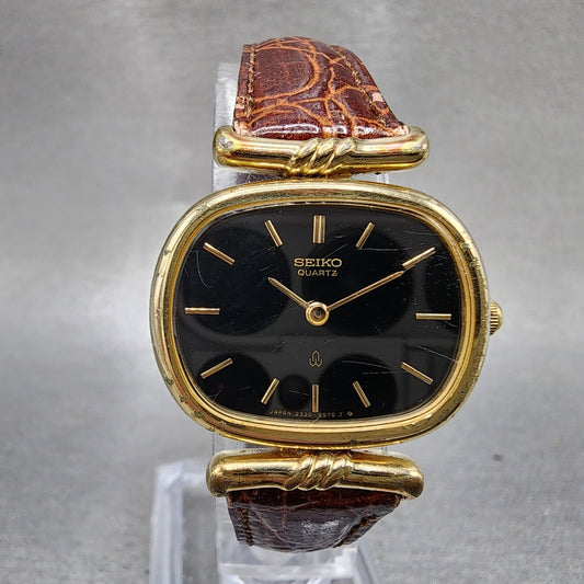 Seiko Watch Women 25mm Black Dial Gold Tone Oval 23205400 New Battery0