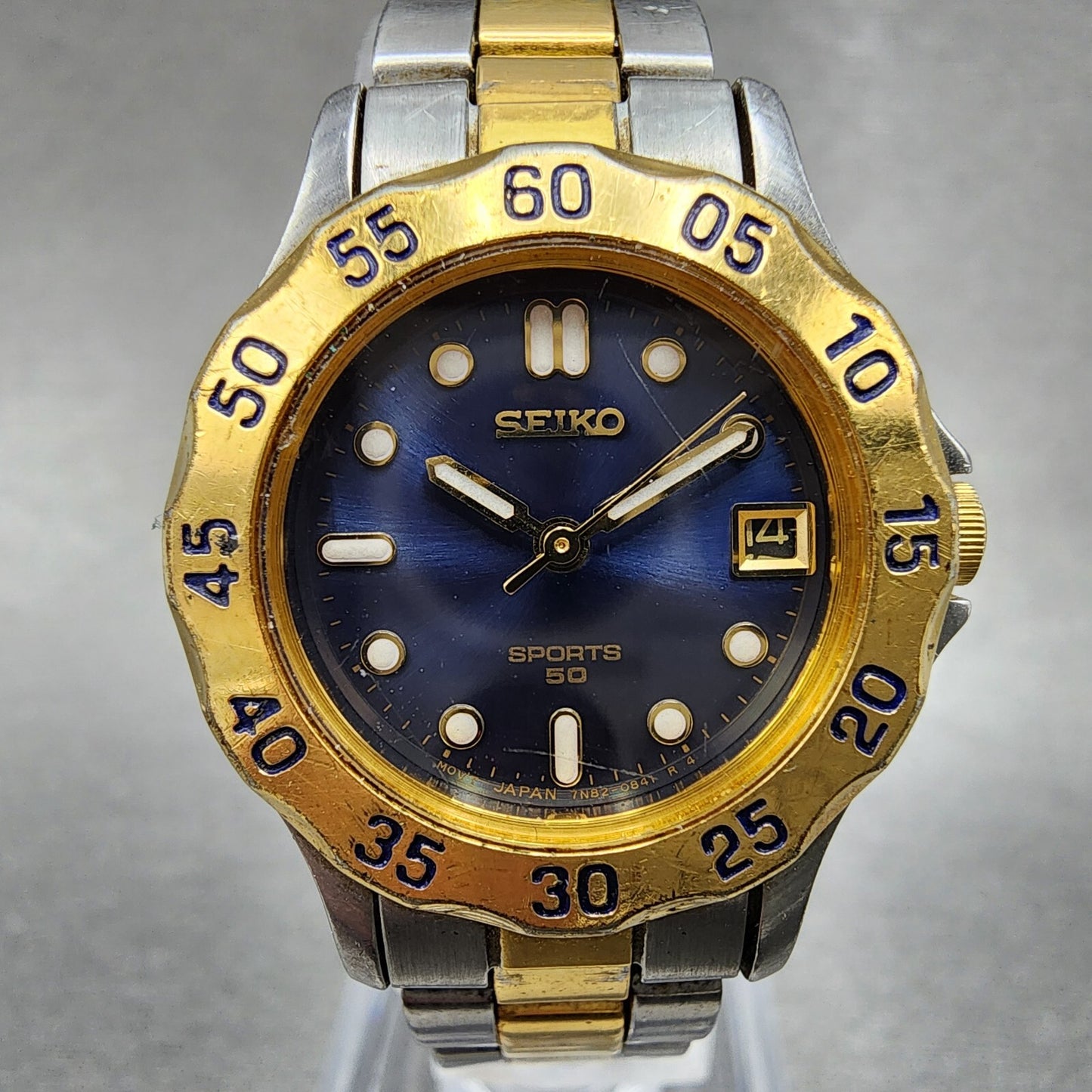 Seiko Sports 50 Watch Women 25mm Blue Dial Two Tone Date Round 7N820329 New bat1