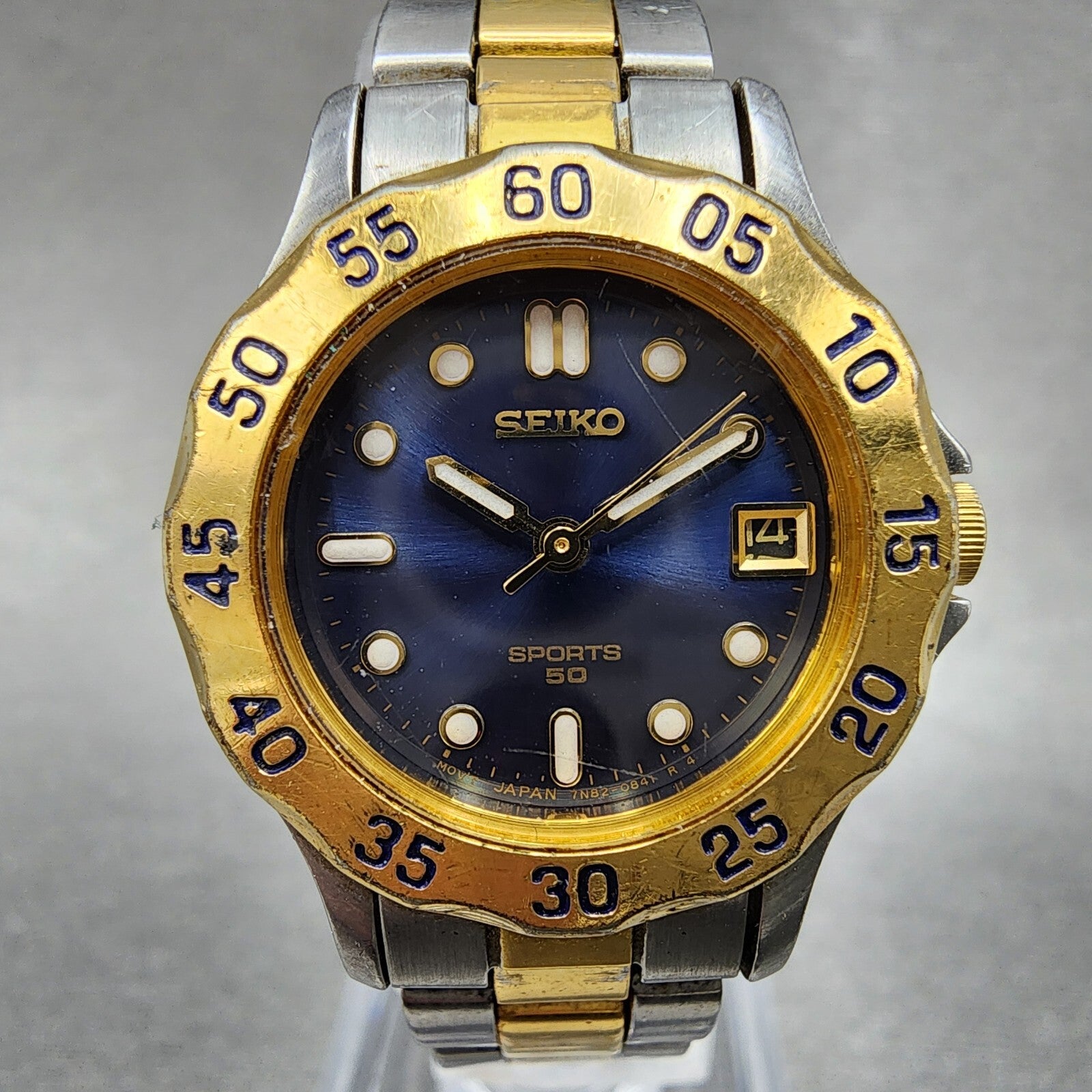 Seiko Sports 50 Watch Women 25mm Blue Dial Two Tone Date Round 7N820329 New bat1