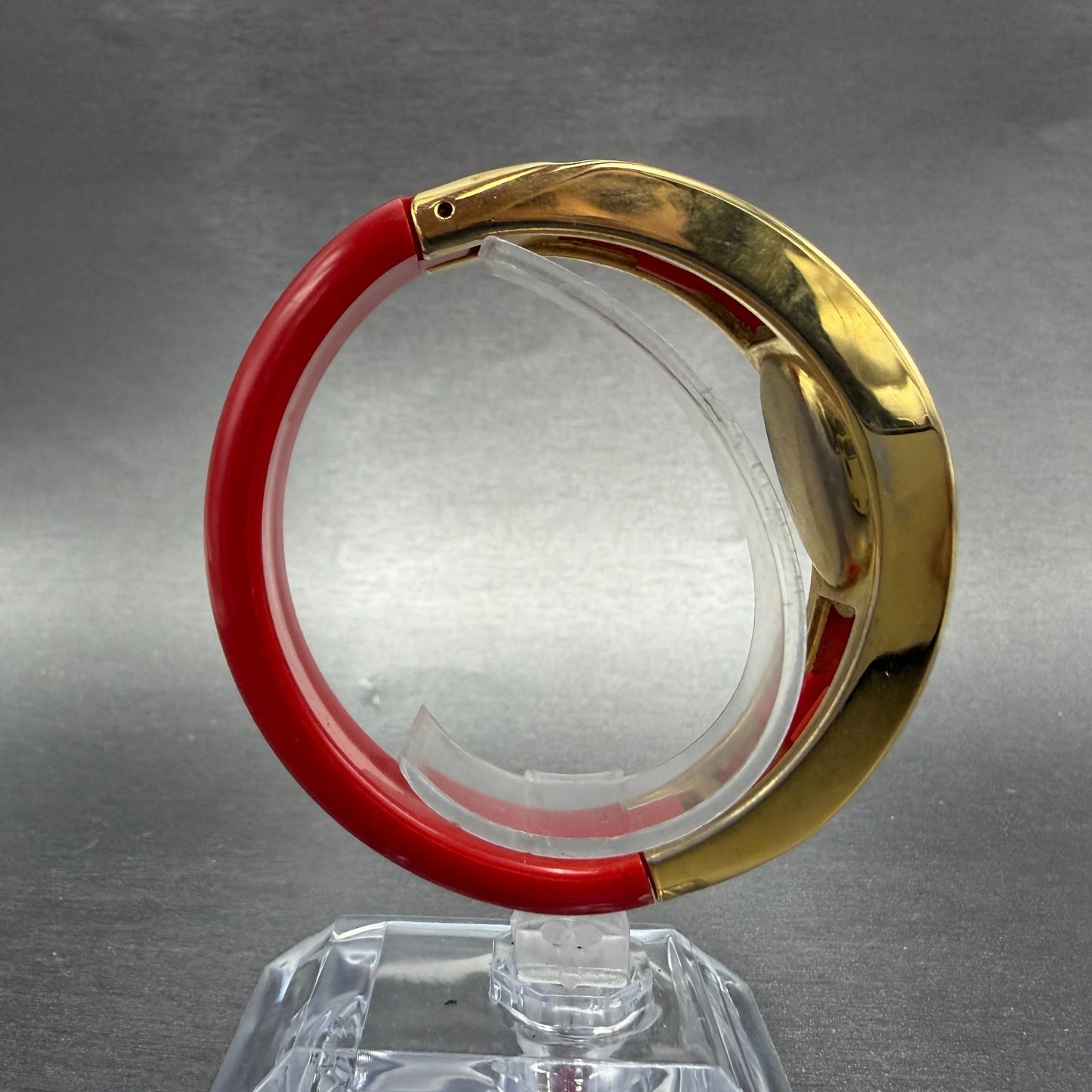 Lucerne bangle Watch Women 18mm Red Dial Gold Tone Oval Manual  Wind Runs VTG8