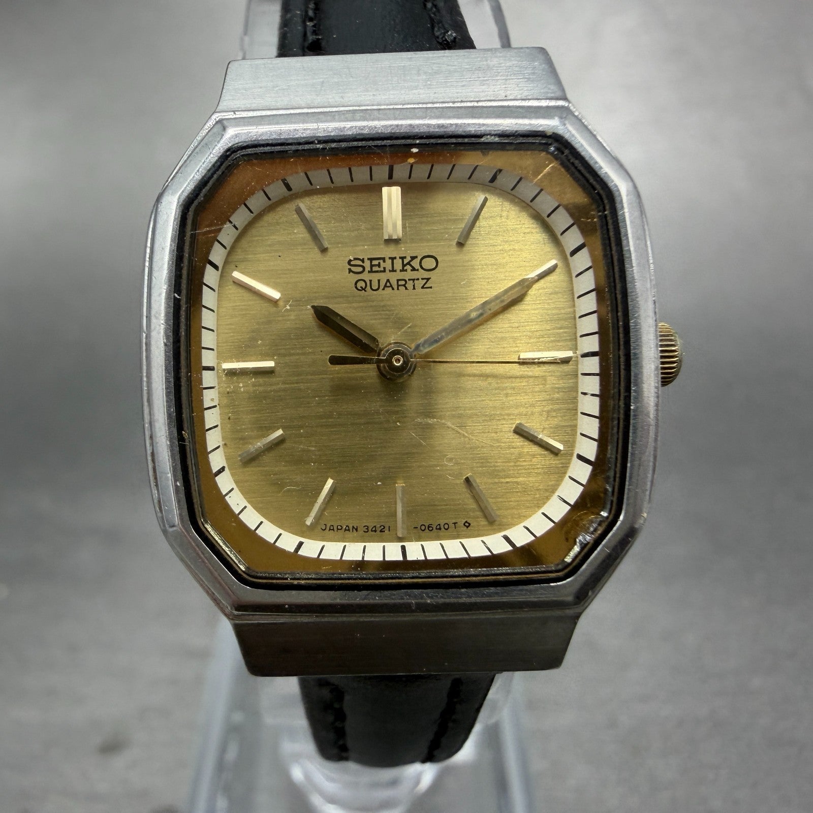 Seiko Watch Women 23mm Champagne Dial Silver Tone Octagon 3421-527A New Battery0