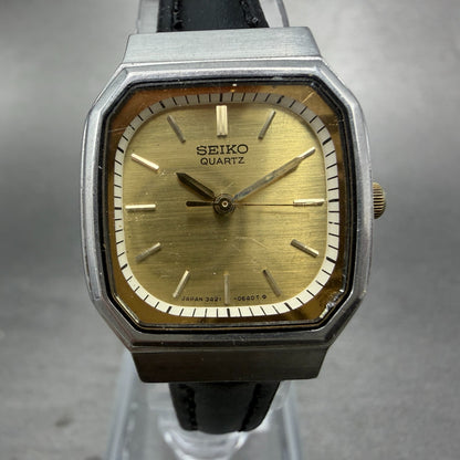 Seiko Watch Women 23mm Champagne Dial Silver Tone Octagon 3421-527A New Battery0