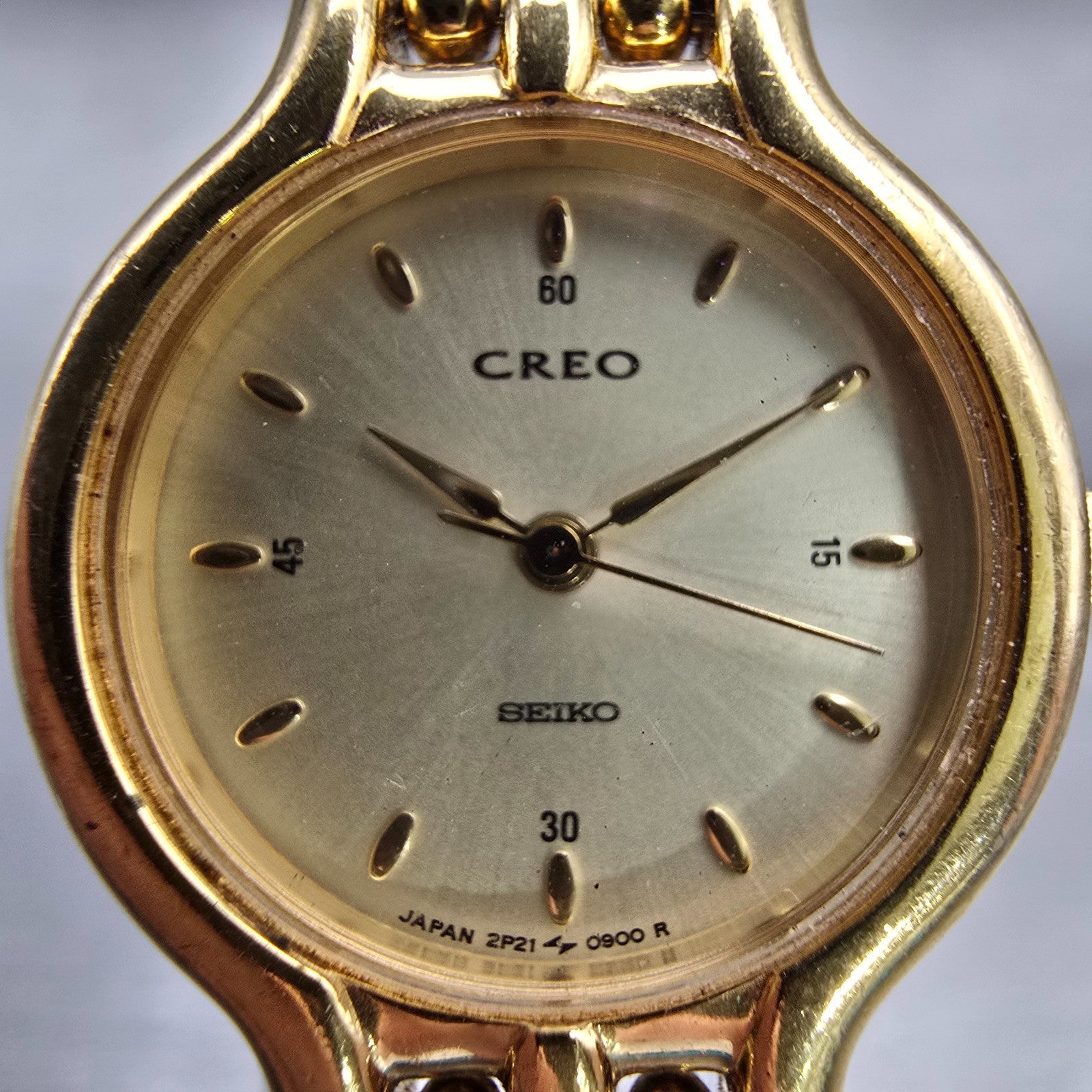 Seiko Creo Watch Women 22mm Champagne Dial Gold Tone Round 2P21-0250 New Battery1