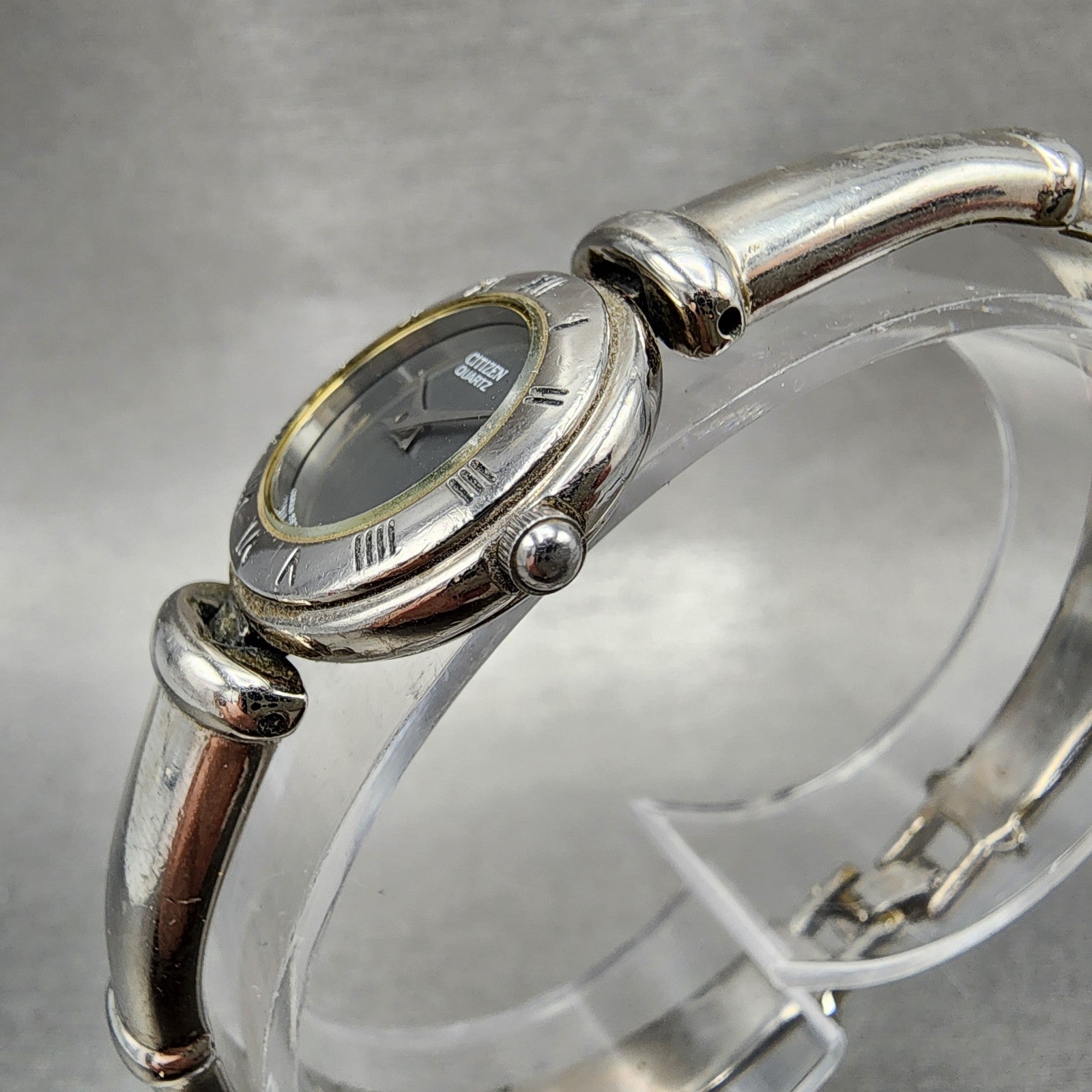 Citizen Watch Women 21mm Gray Dial Silver Tone Round Bangle 5920H14258 New batt2