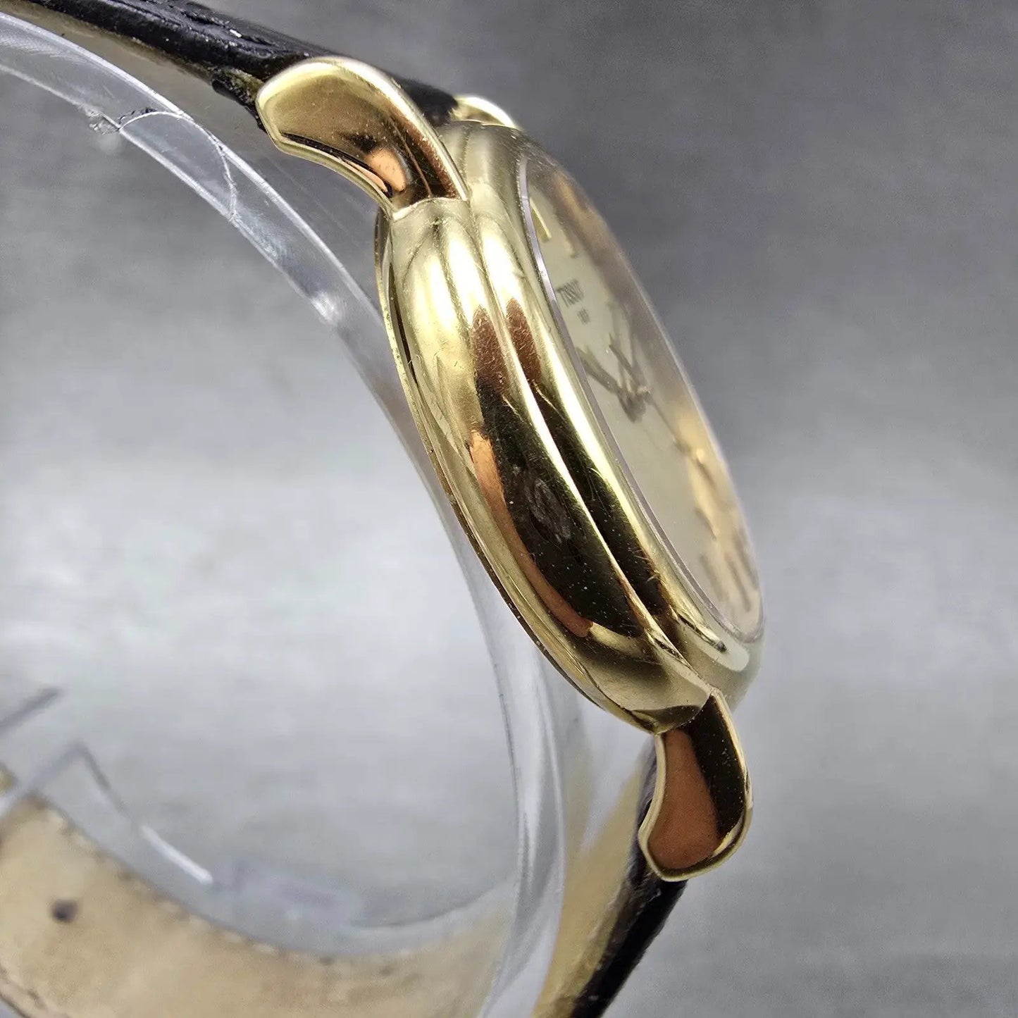 Tissot Carson Watch Women 27mm Gold Dia 18K Gold Case Date T71.3.129.21 New Batt3