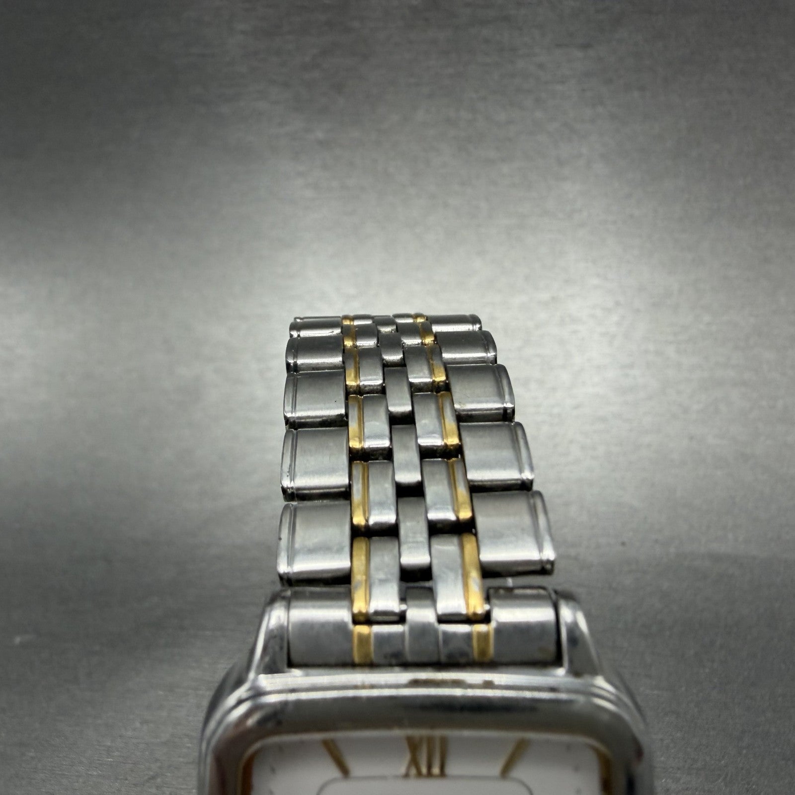Seiko Spirit Tank Watch Men 28mm White Dial two Tone 7n01-5210 New Battery AL4