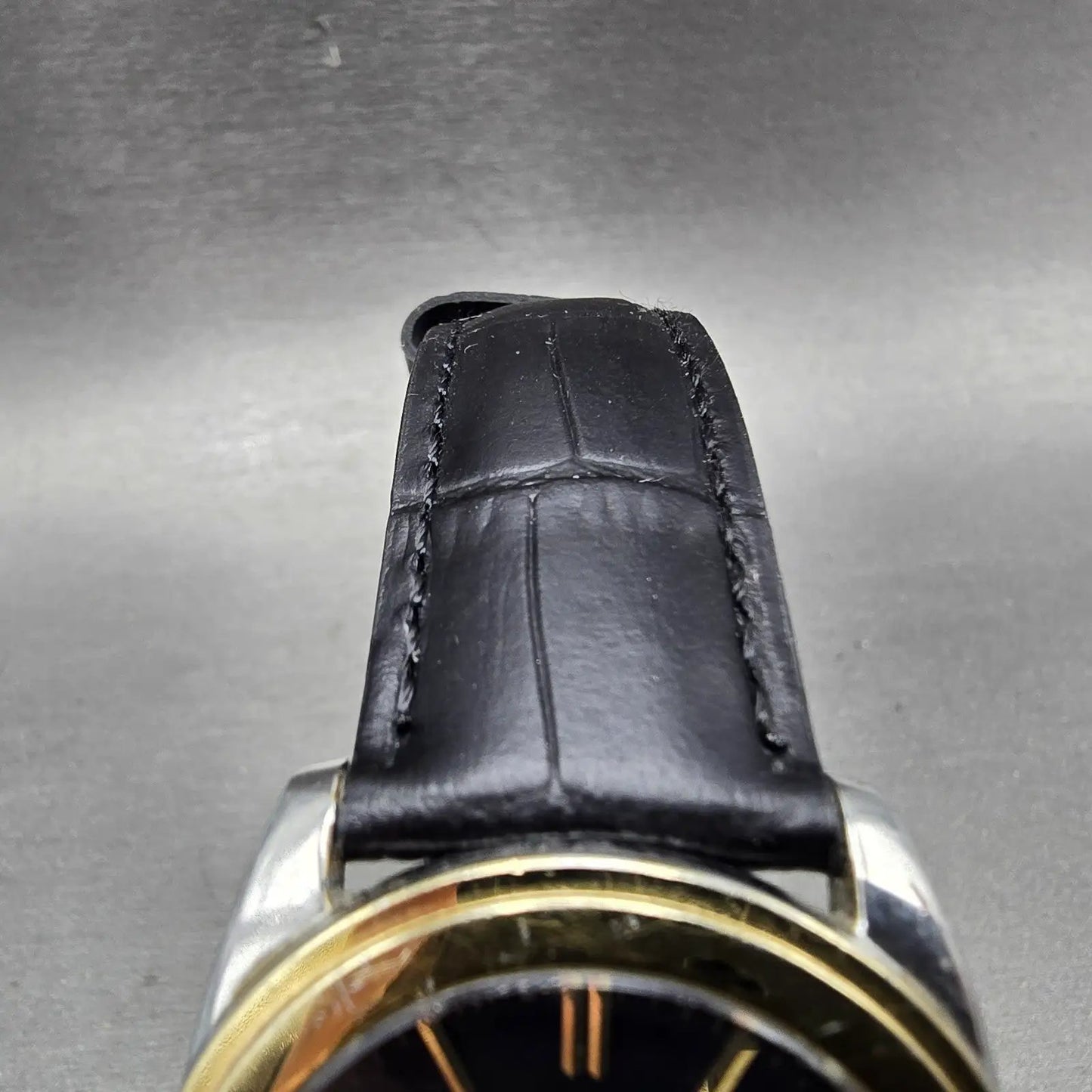 Citizen Eco-Drive Watch Men 35mm Black Dial Two Tone Daydate E101-S056535 Runs4