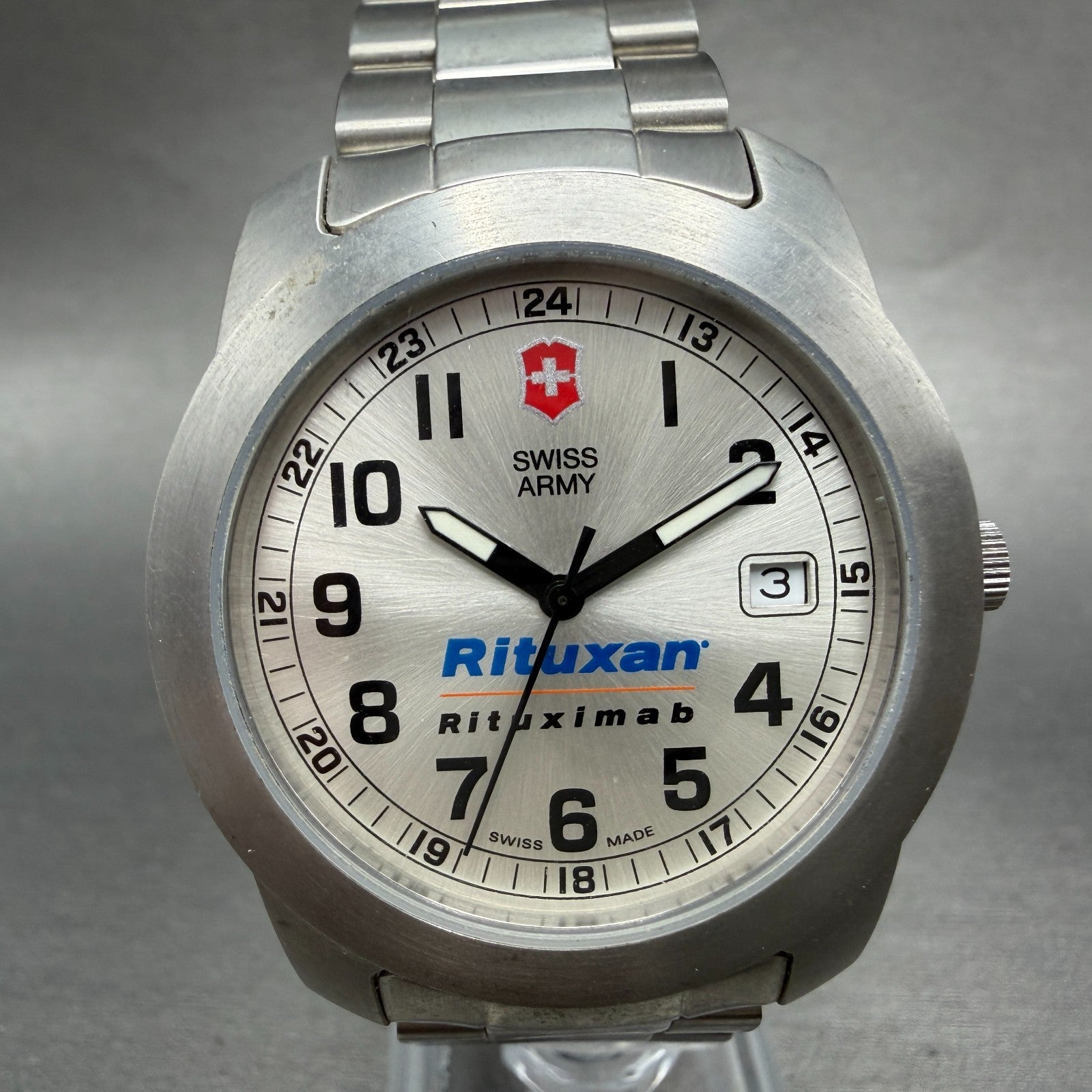 Victorinox Swiss Army Field Watch Men 39mm Silver Dial Steel Date New Battery KL0