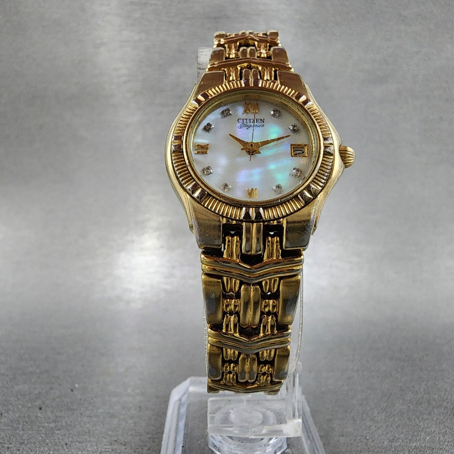 Citizen Elegance Watch Women 25mm MOP Dial Gold Tone Date Round New Battery5