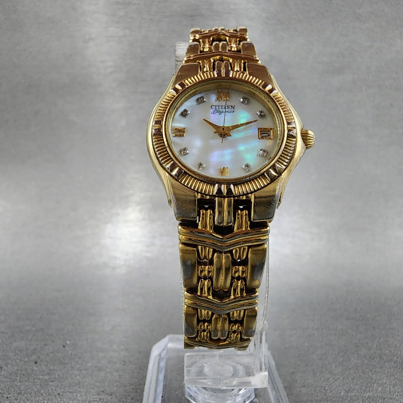 Citizen Elegance Watch Women 25mm MOP Dial Gold Tone Date Round New Battery5