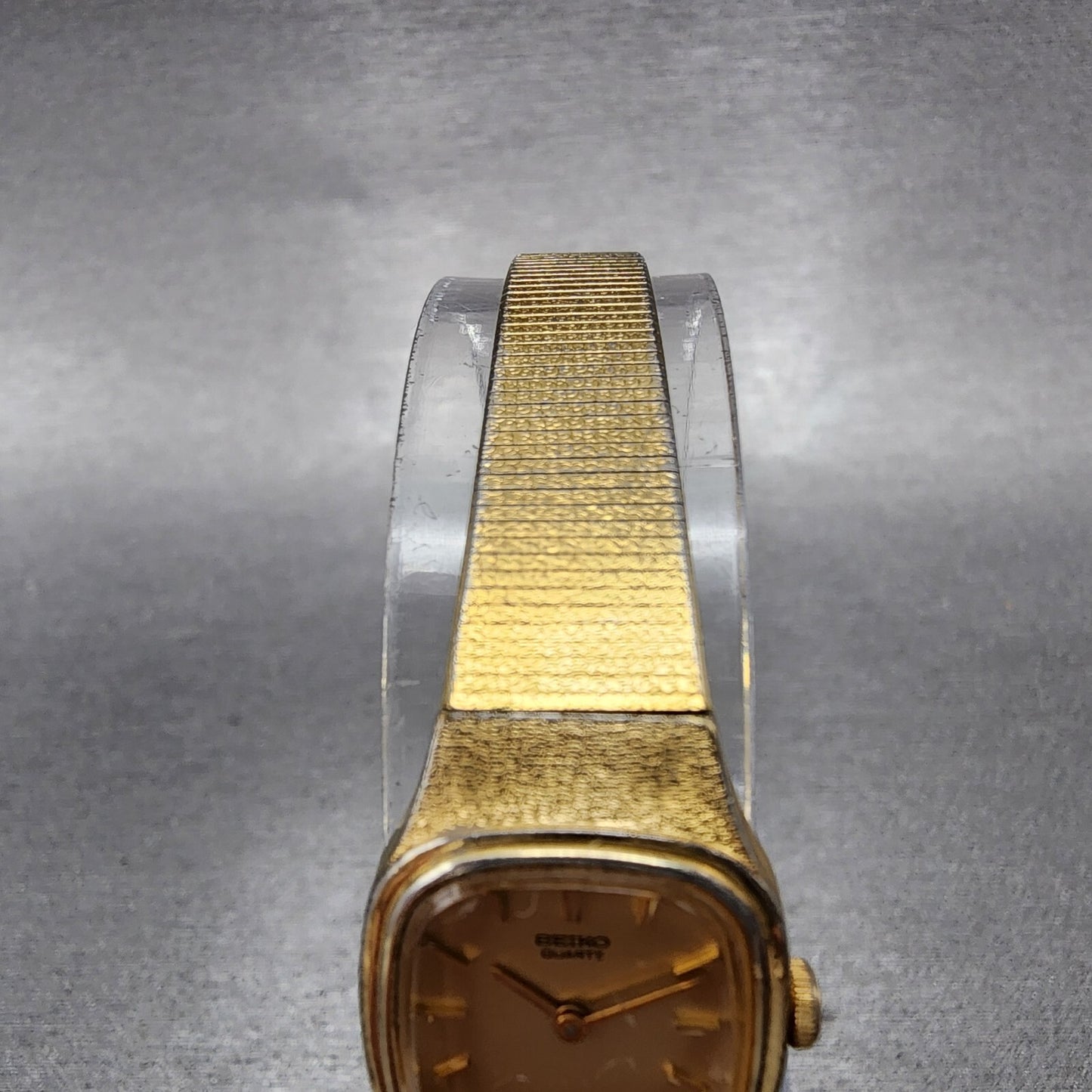 Seiko Watch Women 17mm Gold Dial Gold Tone Rectangle 2C205779 New Battery4