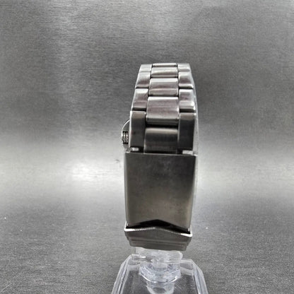 Wenger Battalion Dive Watch Women 30mm Black Dial Silver Date Round 79174 NewBat7