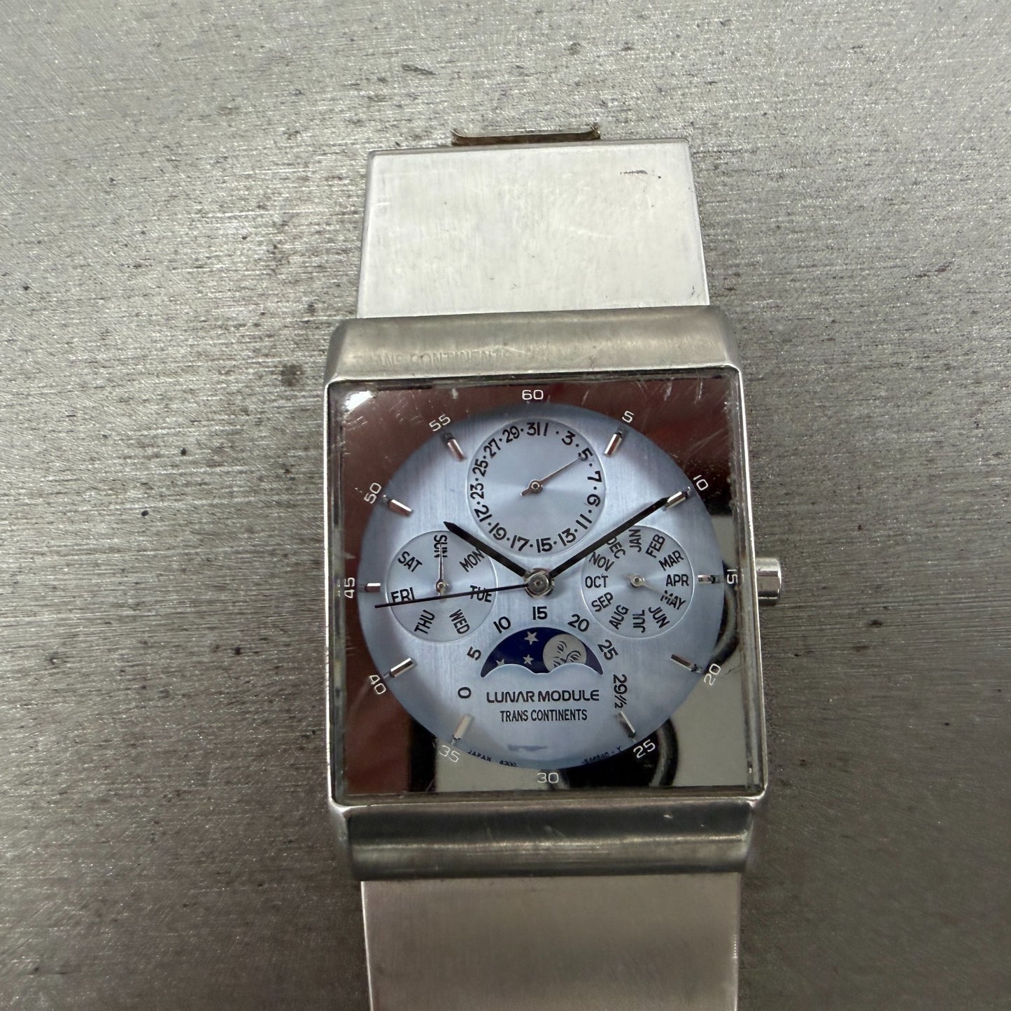 Trans Continents Triple Calendar Moon Phase Watch Men 31mm Blue Dial Steel Runs0