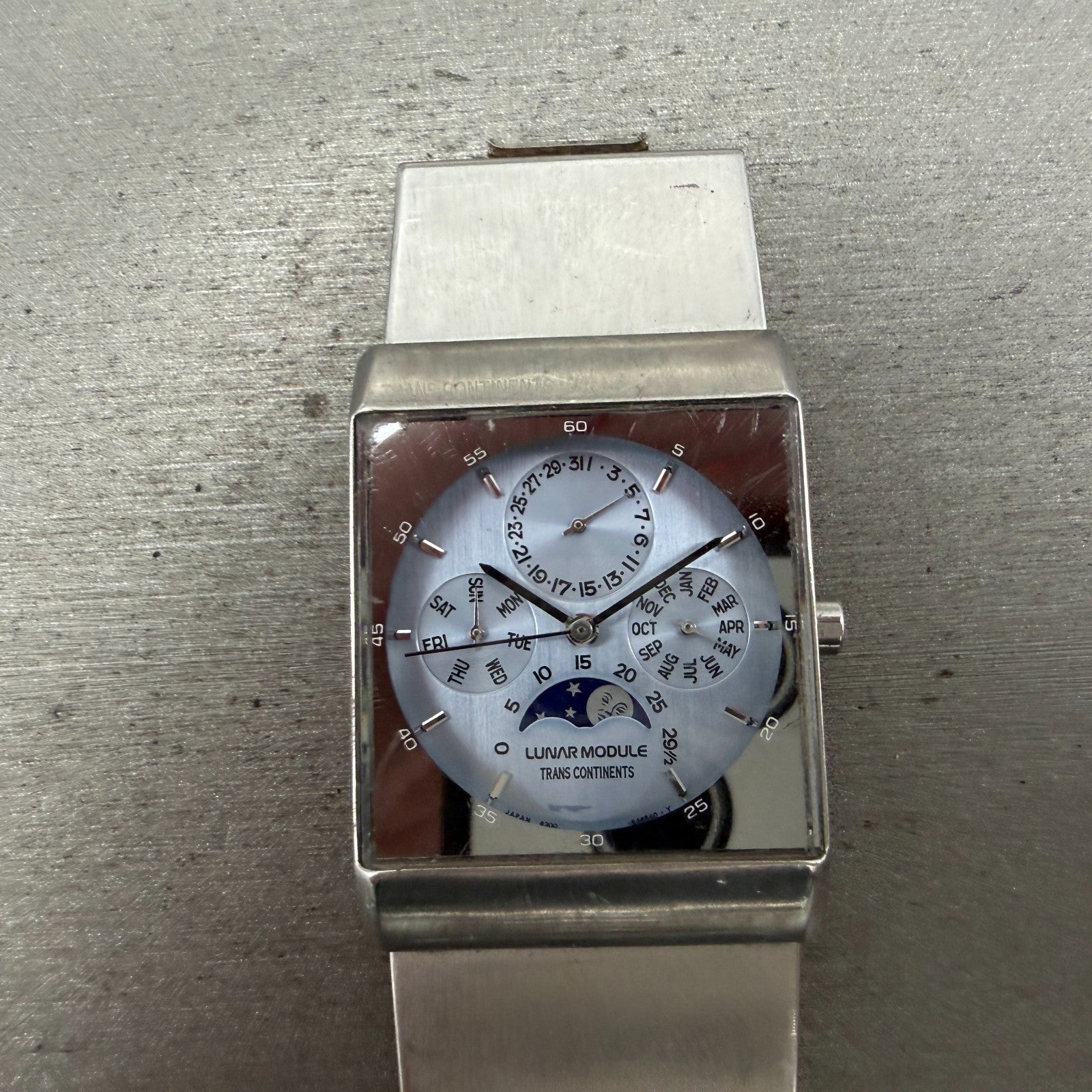 Trans Continents Triple Calendar Moon Phase Watch Men 31mm Blue Dial Steel Runs0