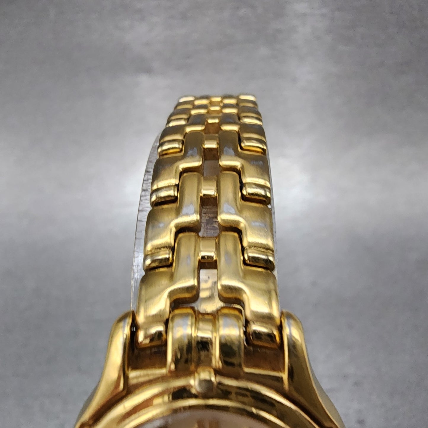 Seiko Watch Women 26mm Champagne Dial Gold Tone Date Round 7n820599 New Battery4