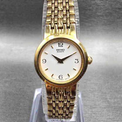 Seiko Watch Women 19mm White Dial Gold Tone Round V400-0368 New Battery0