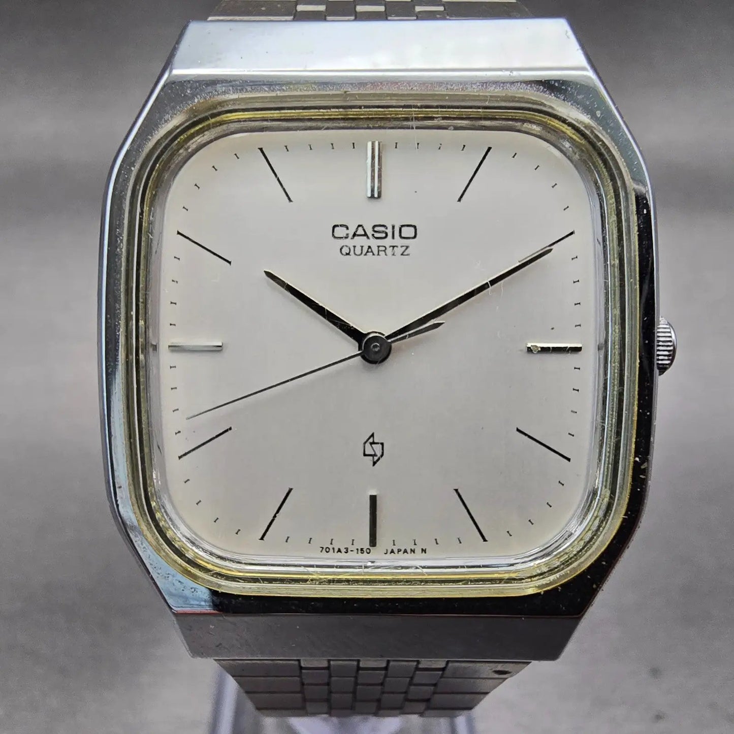 Casio Watch Men 32mm Silver Dial Silver Tone Rectangle MQ-300 New Battery VTG1
