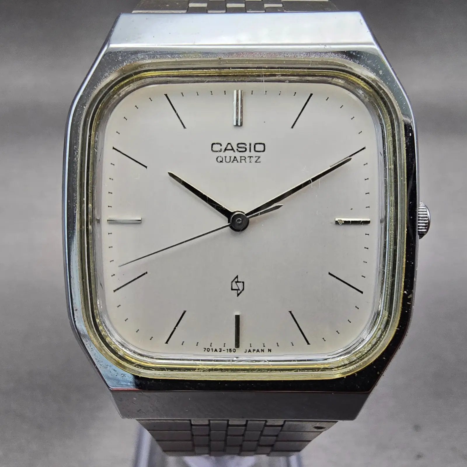 Casio Watch Men 32mm Silver Dial Silver Tone Rectangle MQ-300 New Battery VTG1