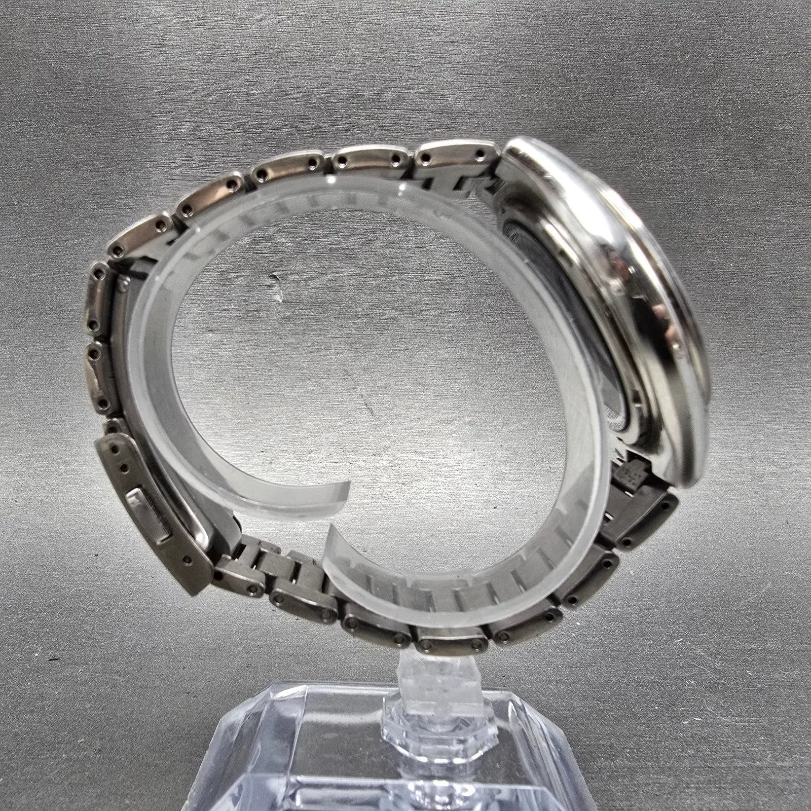 Seiko Solar Watch Men 38mm Silver Dial Titanium Date Atomic 7B22-0AD0 PARTS8