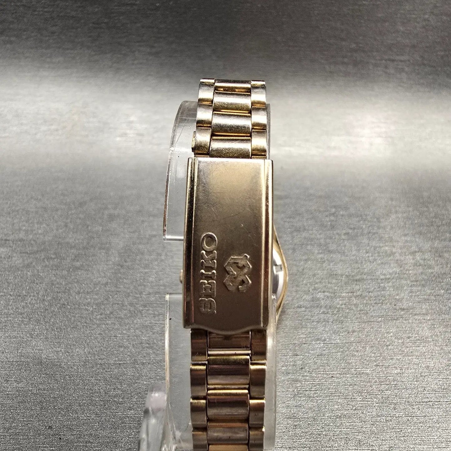 Seiko SQ Watch Women 24mm Gold Dial Gold Tone Daydate Round 3E23-0A60 New Batt 67