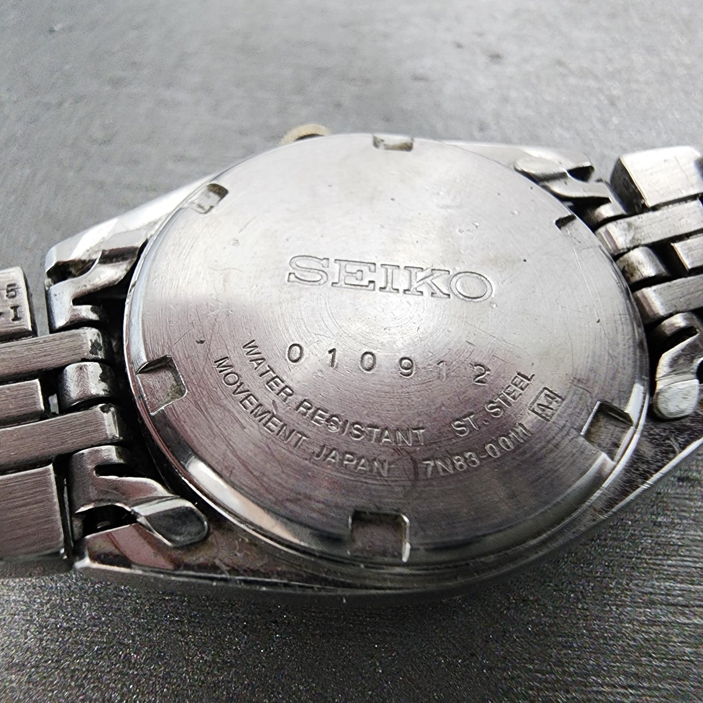 Seiko Watch Women 23mm White Dial Two Tone Daydate 7n830011 New Battery9