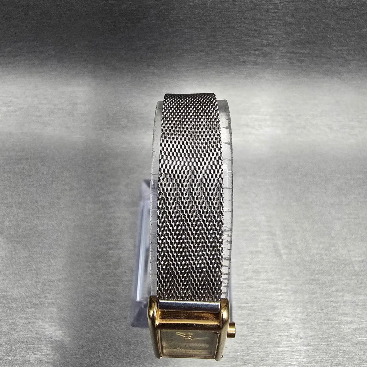 Skagen Watch Women 15mm Silver Dial Gold Tone Rectangle 136SGS New Battery BD4