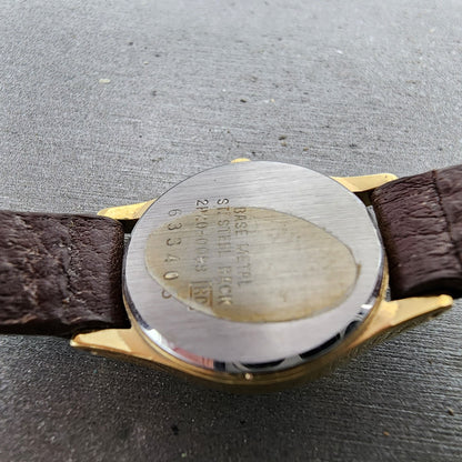 Seiko watch Women 19mm Champagne Dial Gold Tone Round 2p200089 New Battery9
