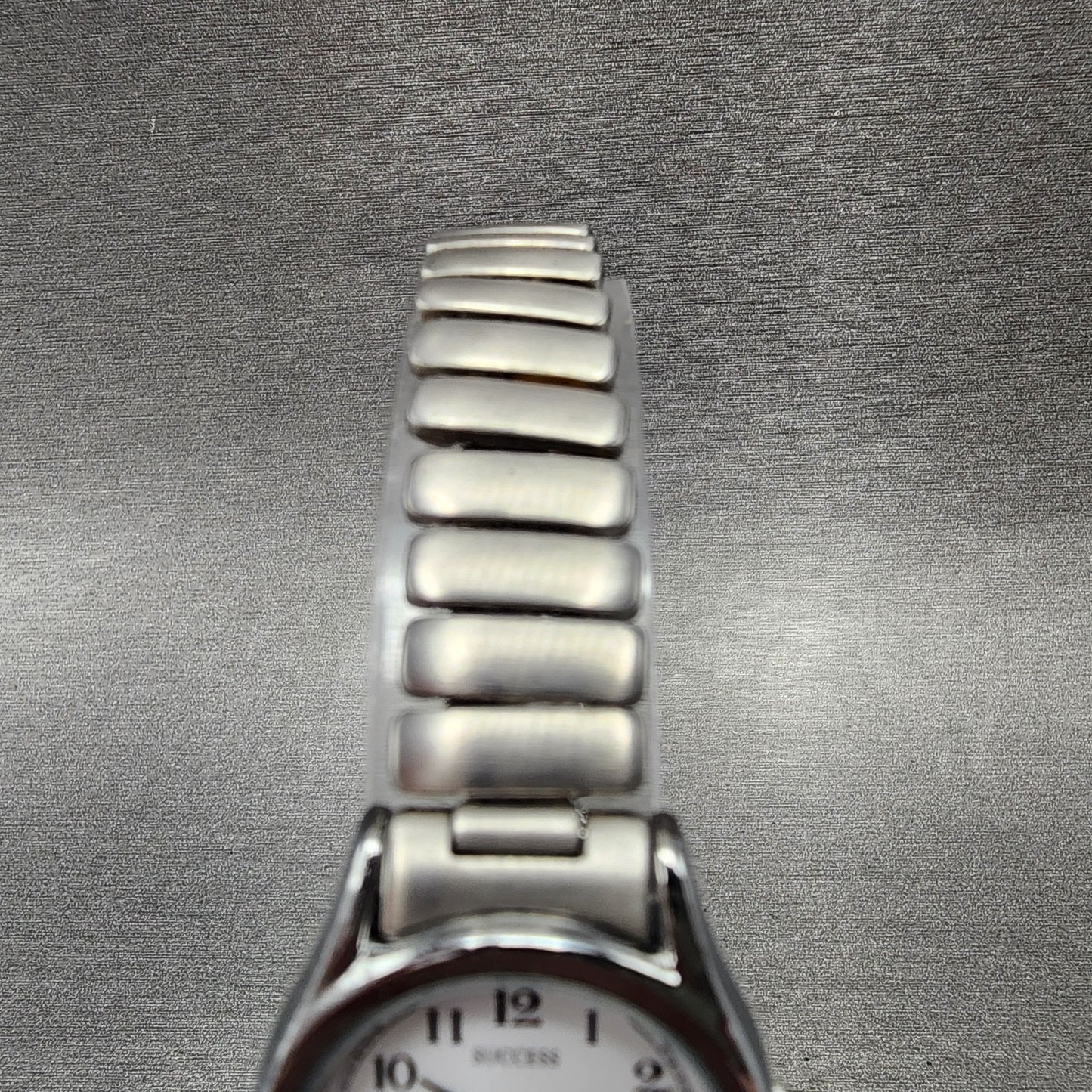 Seiko Alba Success Watch Women 25mm White Dial Silver Tone V7011l70 New Battery4