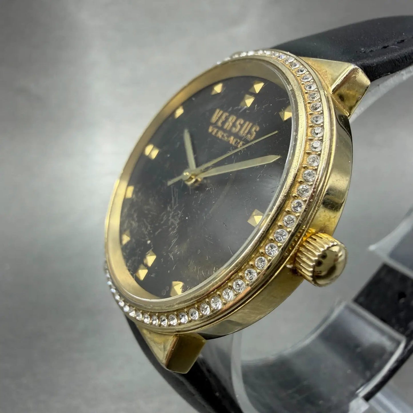 Versace Versus Watch Women 36mm Black Dial Gold Tone Round Leather New Battery2