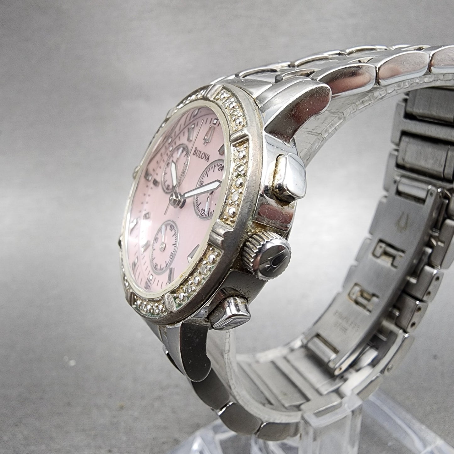 Bulova Chronograph Watch Women 30mm MOP Dial Silver Tone Date 96R47 New Battery2