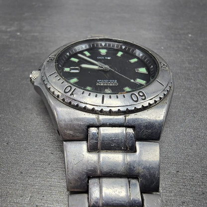 Citizen Eco-Drive Watch Men 40mm Black Dial Silver Tone Date E110-K000432 PARTSP5
