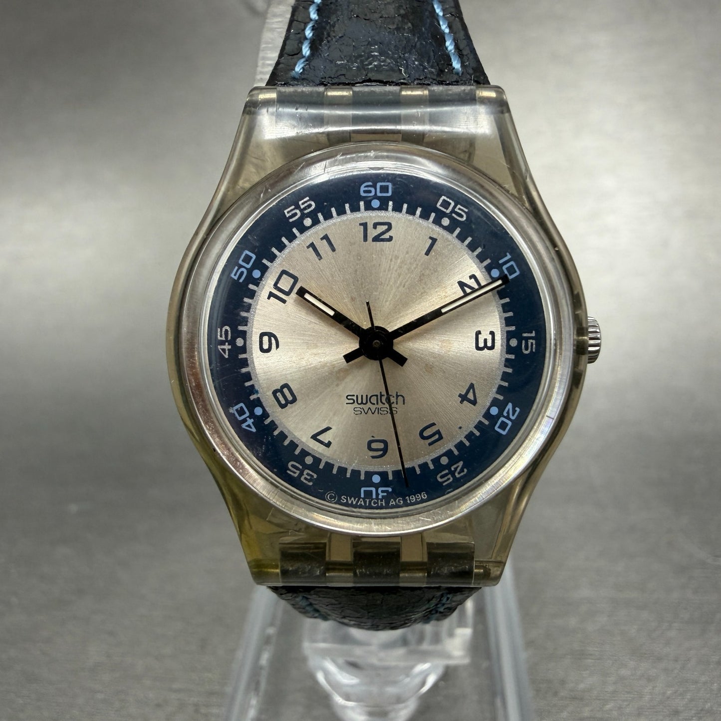 Swatch Razor Watch Women 25mm Silver Dial Clear Case Round New Battery0