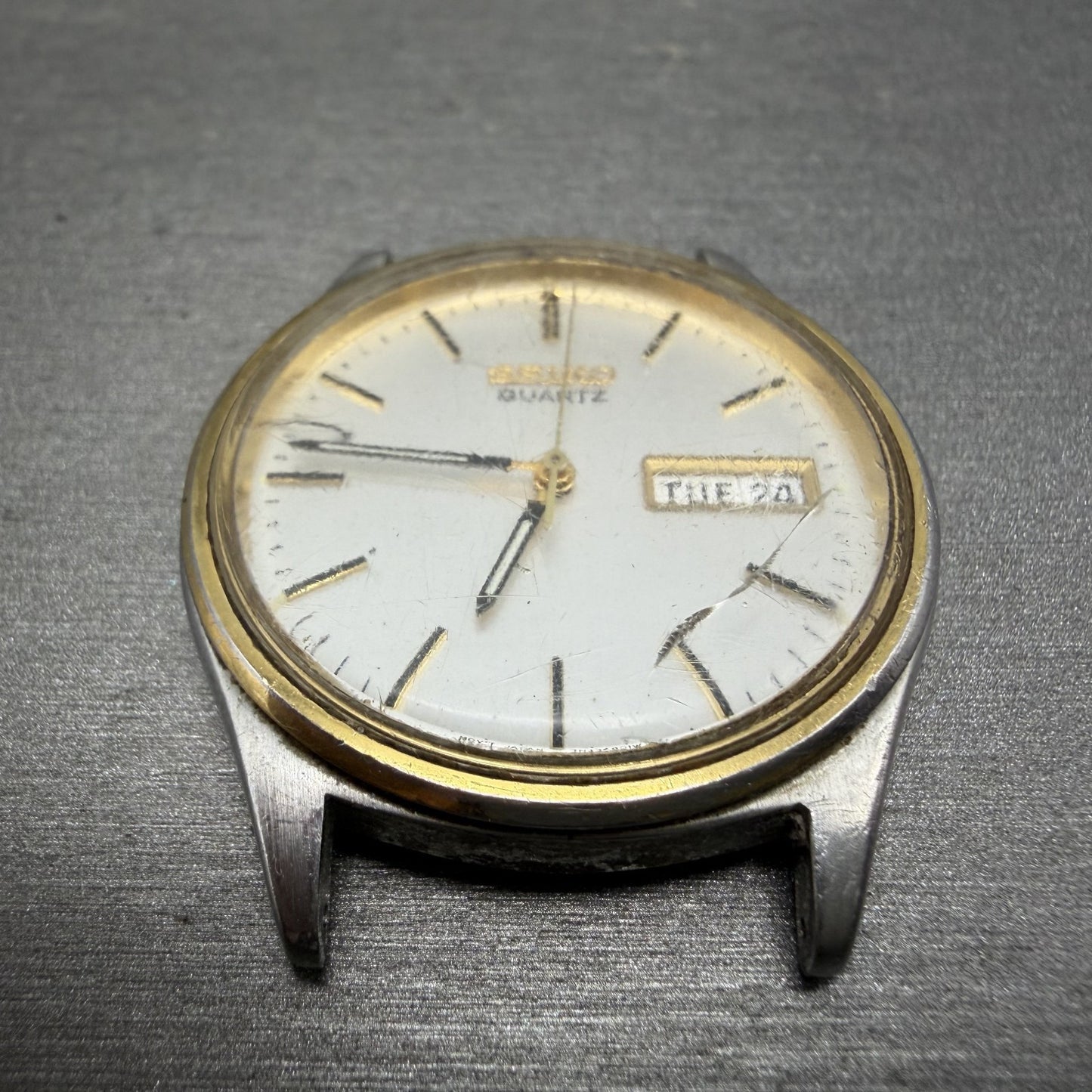 Seiko Watch Men 35mm Silver Dial Two Tone Round Daydate Vintage 7N43-8A39 PARTS3