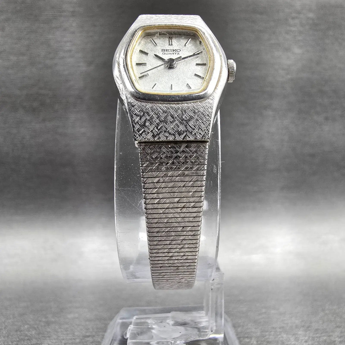 Seiko Watch Women 16mm Silver Dial Silver Hexagon 2C21-5149 New Battery VTG JP7