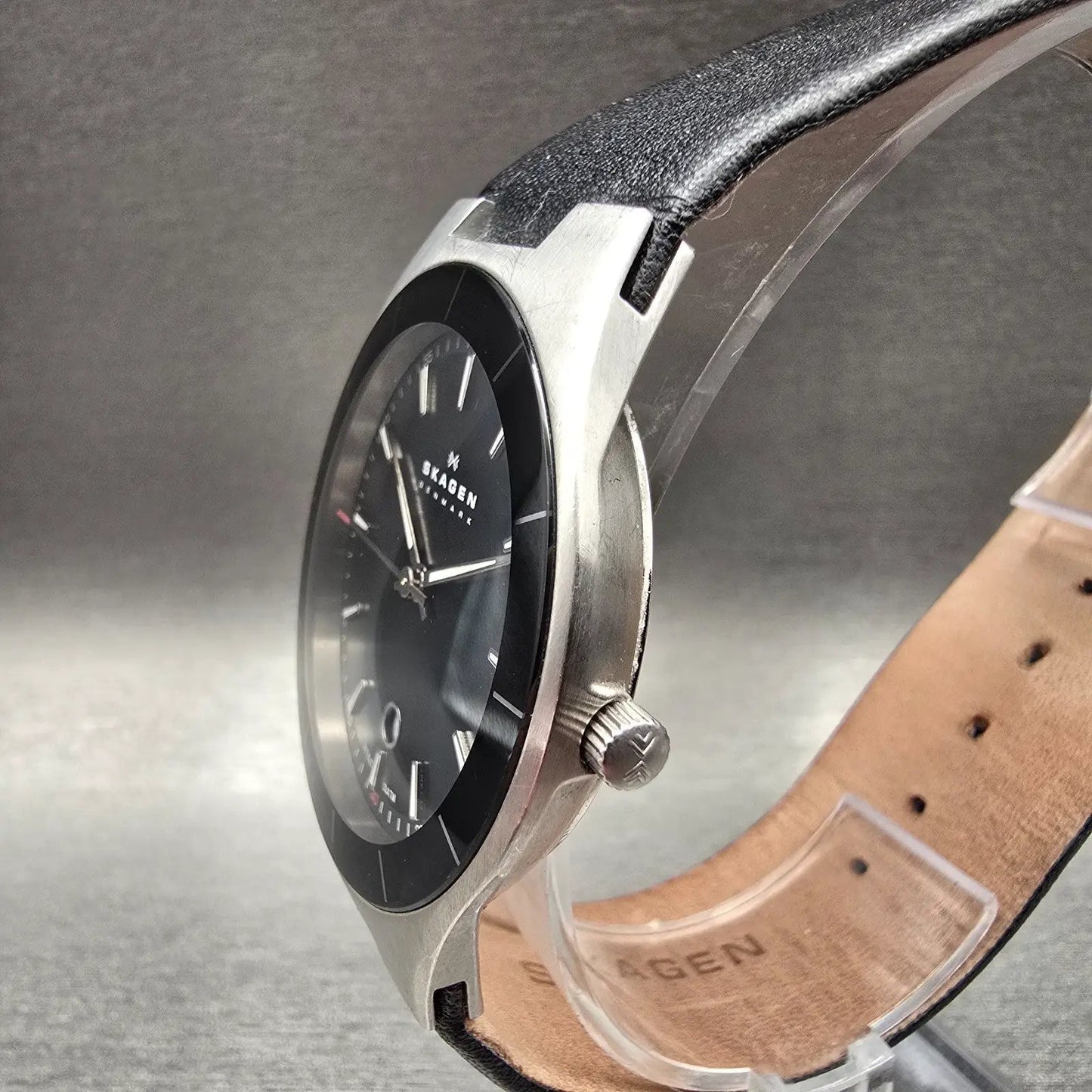 Skagen Aktiv Watch Men 38mm Black Dial Silver Tone Date Round SKW6039 New Batt2